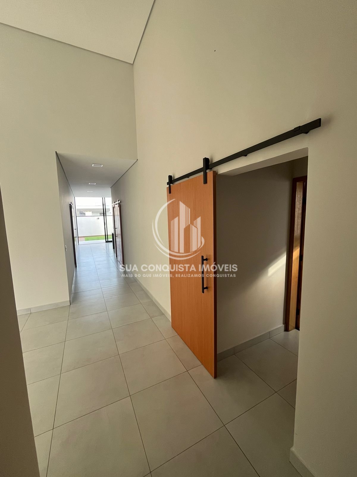 Casa de Condomínio à venda com 3 quartos, 180m² - Foto 3